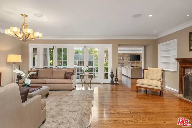 $27,995 | 723 Sierra Drive, Beverly Hills, CA 90210