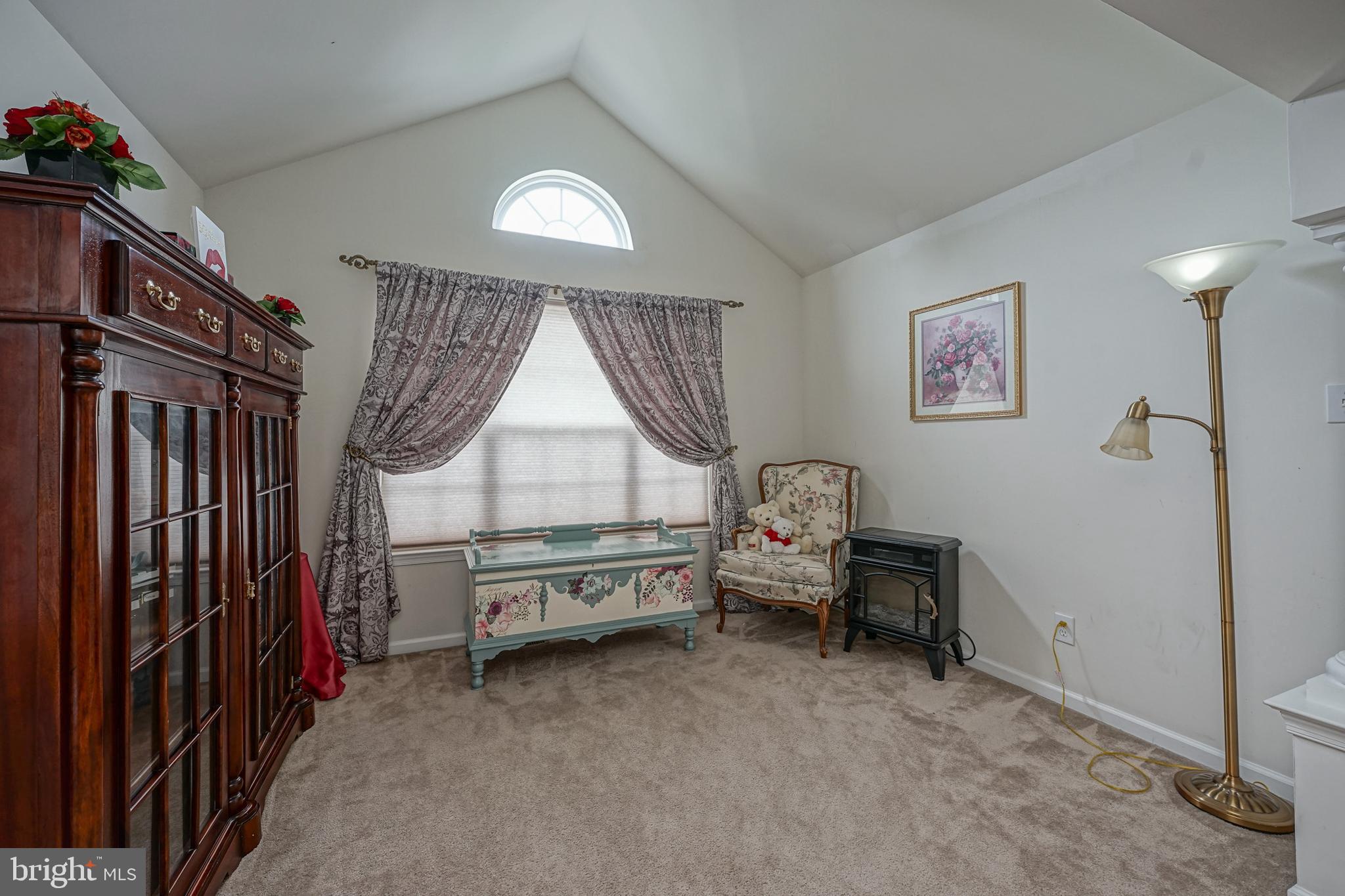 816 Renaissance Drive Williamstown, NJ 08094 - Photo 26 of 41 Sitting Room