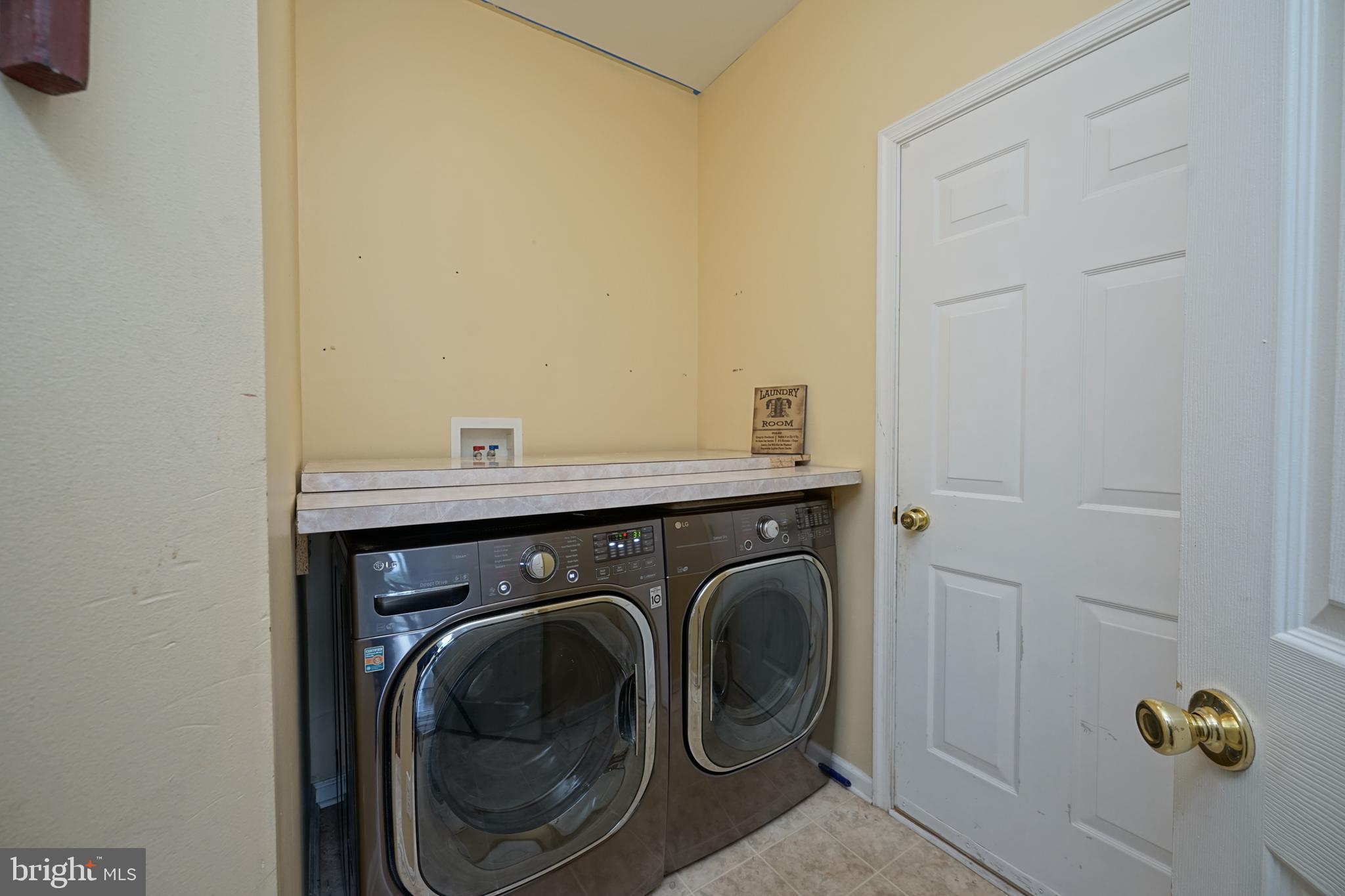 816 Renaissance Drive Williamstown, NJ 08094 - Photo 39 of 41 Laundry Room