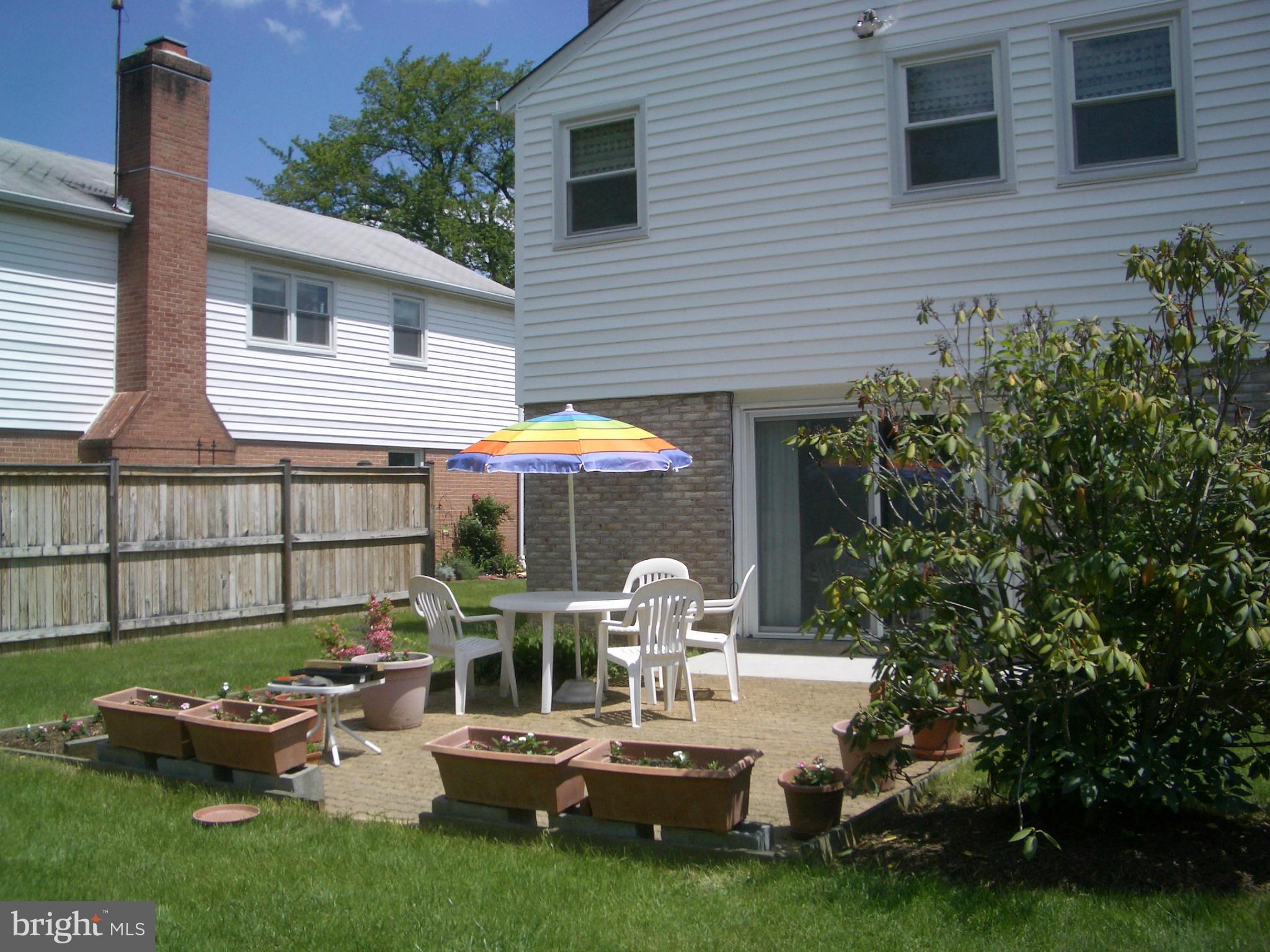 12800 Teaberry Road Silver Spring, MD 20906 - Photo 12 of 13 Exterior (Rear)