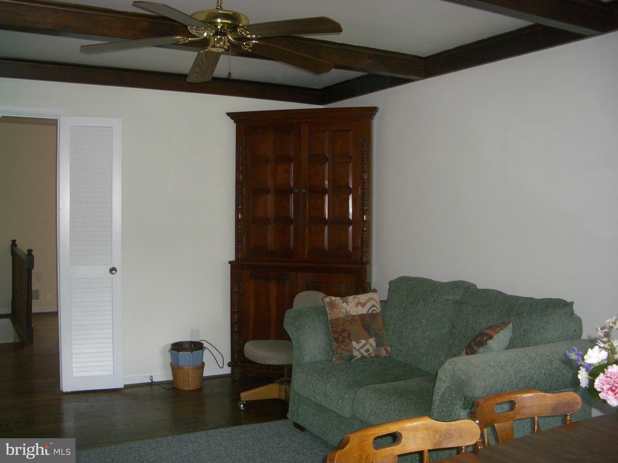 12800 Teaberry Road Silver Spring, MD 20906 - Photo 9 of 13 Interior (General)
