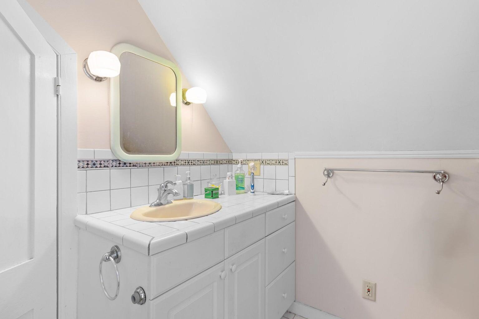 260 Clark Island Road St. George, ME 04859 - Photo 27 of 52 Upstairs Full Bath