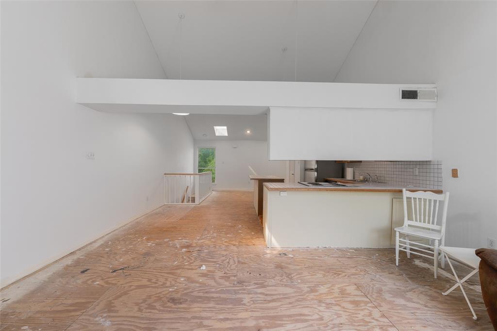 9200 Rodeo Drive Irving, TX 75063 - Photo 14 of 39