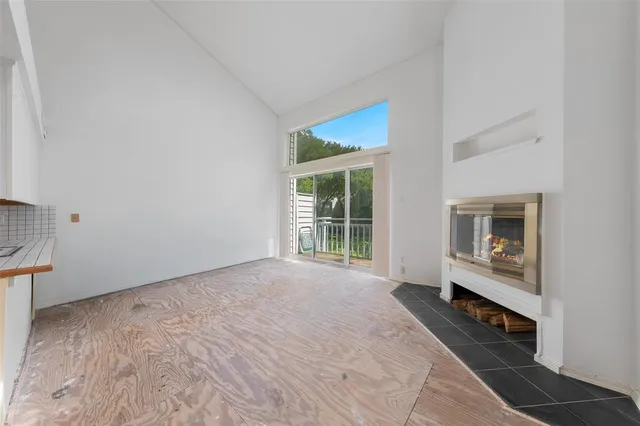 $172,999 | 9200 Rodeo Drive, Irving, TX 75063