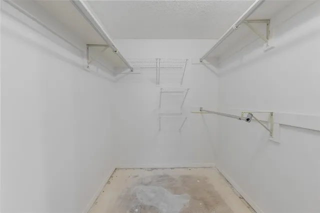 $172,999 | 9200 Rodeo Drive, Irving, TX 75063