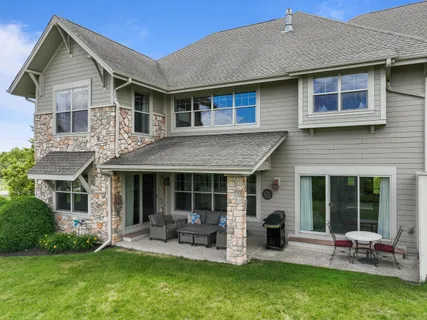 $659,900 | 642 Eagleton Drive, Unit 5528, Geneva, WI 53147