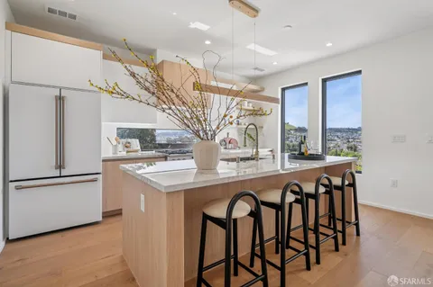 $2,800,000 | 1390-1392 Rhode Island Street, San Francisco, CA 94107