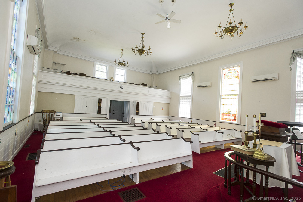 685 Kent Road New Milford, CT 06755 - Photo 7 of 34 Chapel