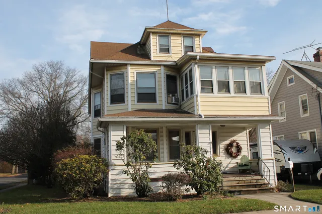 $689,000 | 156 Blakeman Place, Stratford, CT 06615