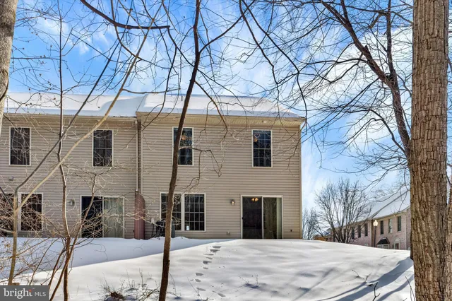 $270,000 | 423 Park View Drive, Harrisburg, PA 17110