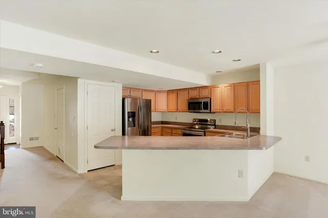 $270,000 | 423 Park View Drive, Harrisburg, PA 17110