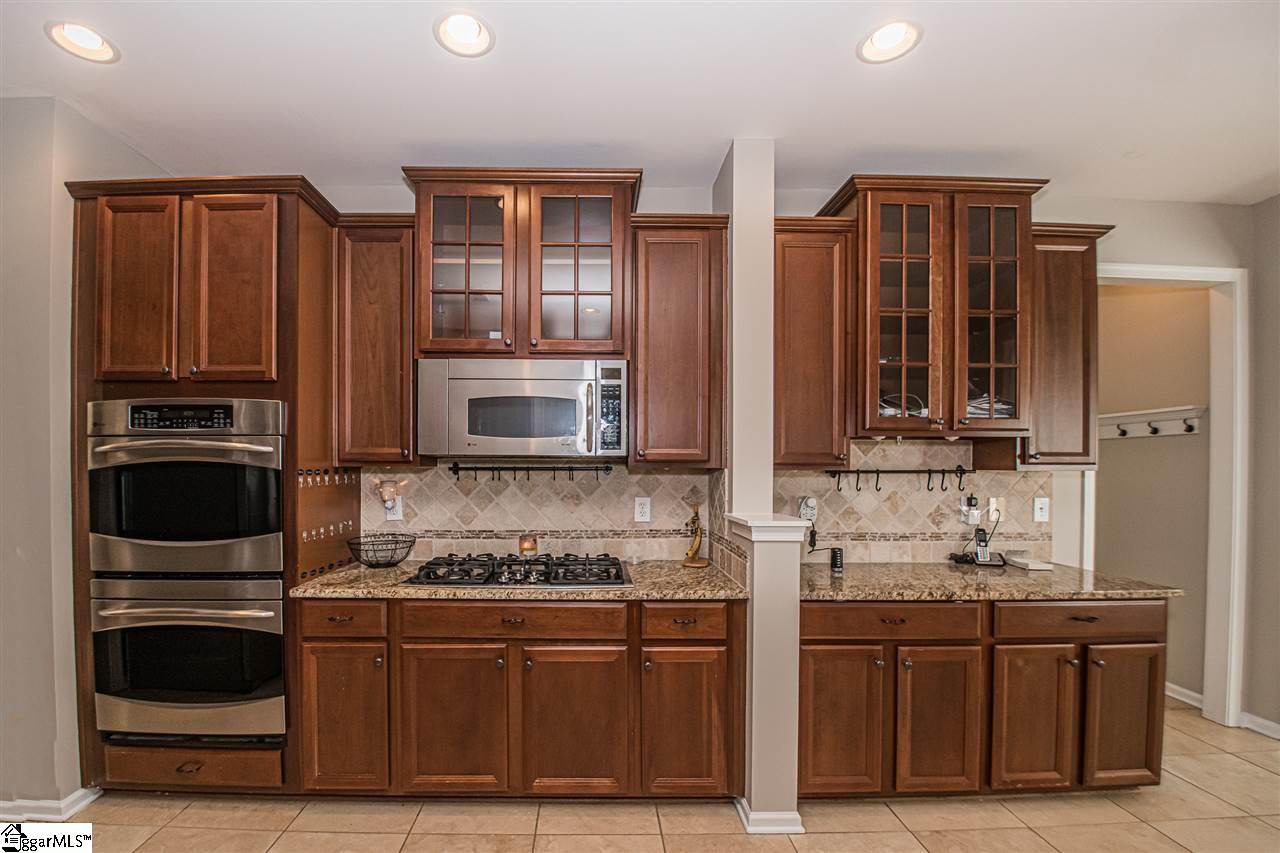 359 Amberleaf Way Simpsonville, SC 29681 - Photo 19 of 34 Gallery Image 19