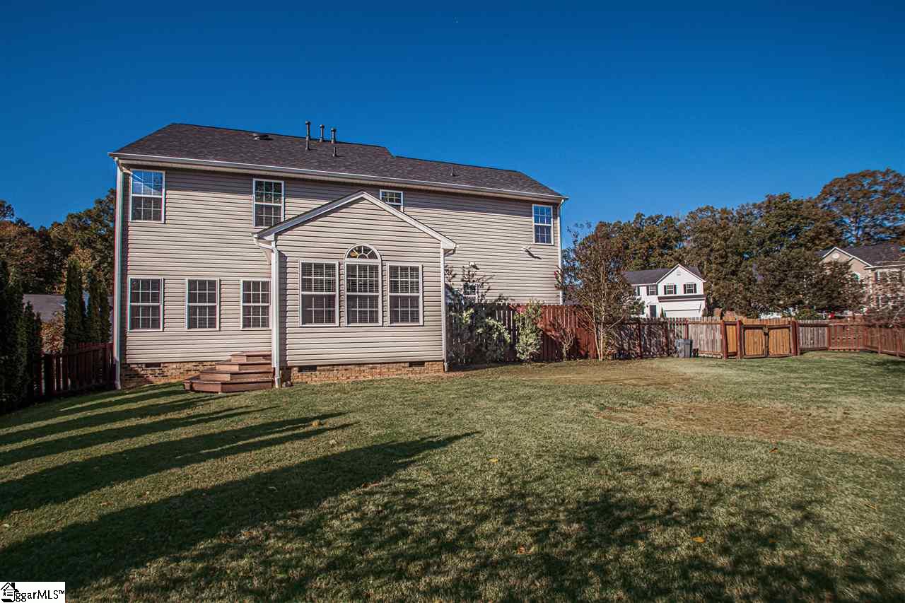 359 Amberleaf Way Simpsonville, SC 29681 - Photo 7 of 34 Gallery Image 7