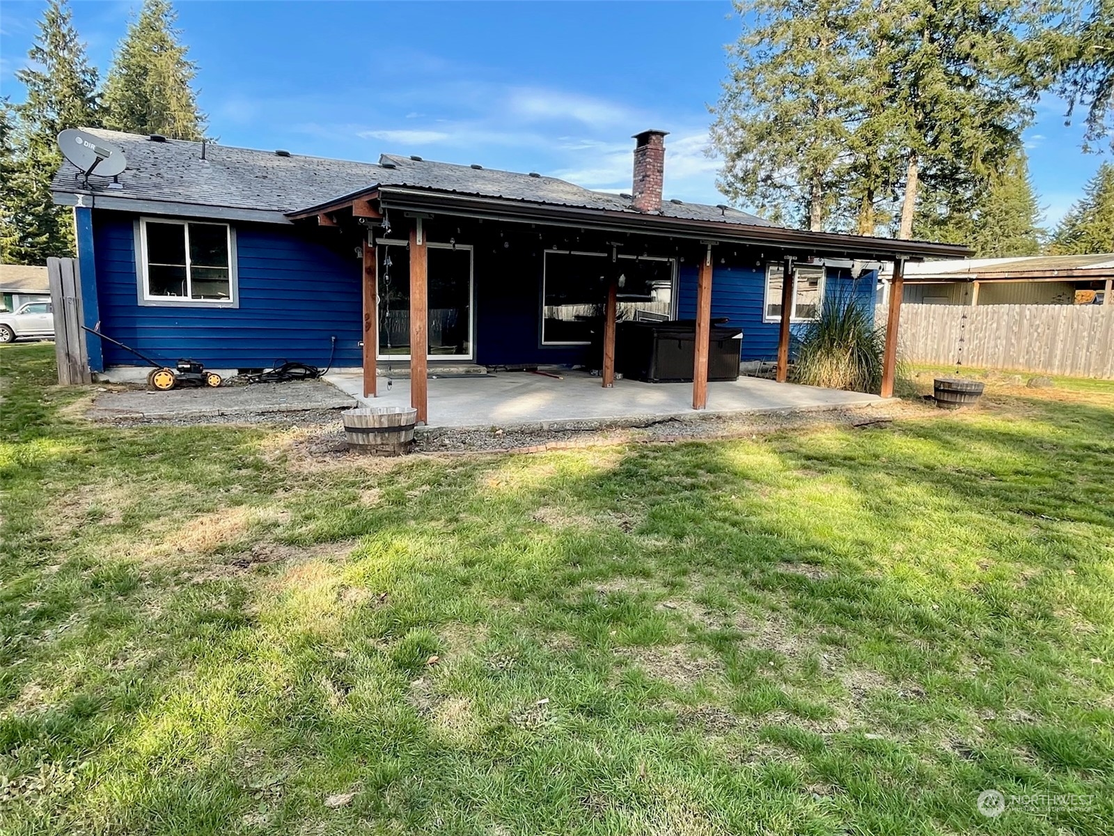 991 Robin Hood Loop Forks, WA 98331 - Photo 2 of 34 Gallery Image 2