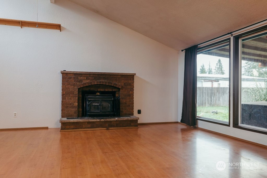 991 Robin Hood Loop Forks, WA 98331 - Photo 7 of 34 Gallery Image 7