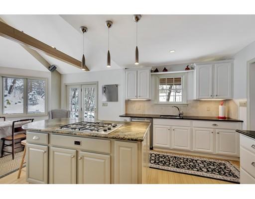 30 Oak Cliff Road Newton, MA 02460 - Photo 11 of 27