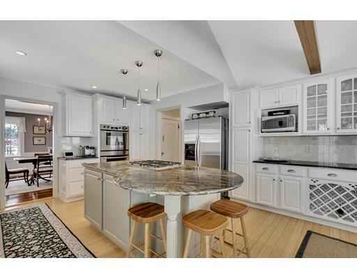 30 Oak Cliff Road Newton, MA 02460 - Photo 13 of 27