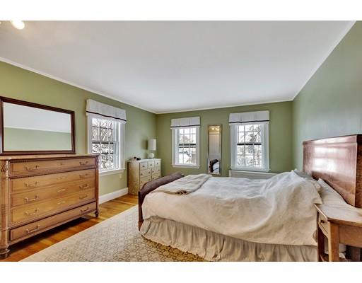 30 Oak Cliff Road Newton, MA 02460 - Photo 23 of 27