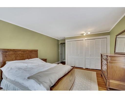 30 Oak Cliff Road Newton, MA 02460 - Photo 24 of 27