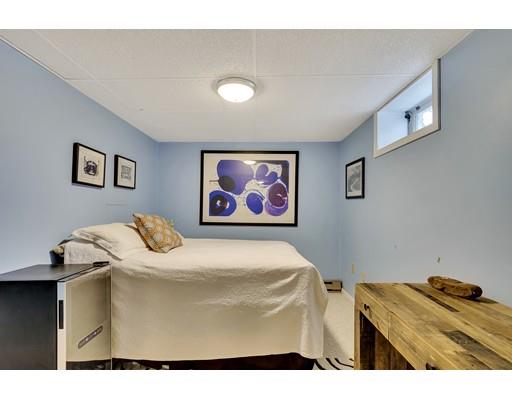 30 Oak Cliff Road Newton, MA 02460 - Photo 26 of 27
