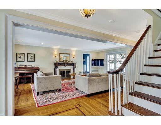 30 Oak Cliff Road Newton, MA 02460 - Photo 3 of 27