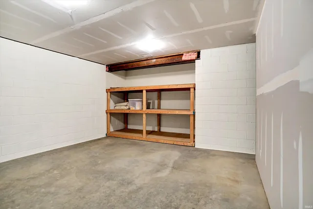 $496,000 | 1408 Bridwell Court, Bloomington, IN 47401