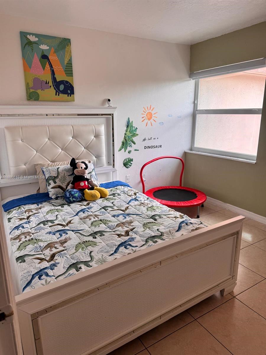 1560 West 46th Street, Unit 236 Hialeah, FL 33012 - Photo 9 of 19