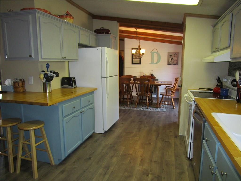 127 Ruff Lane Acme, PA 15610 - Photo 5 of 20