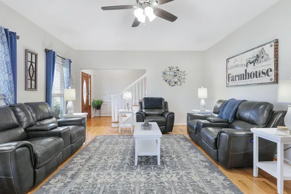 $600,000 | 1109 Hollybrooke Drive, Moncks Corner, SC 29461