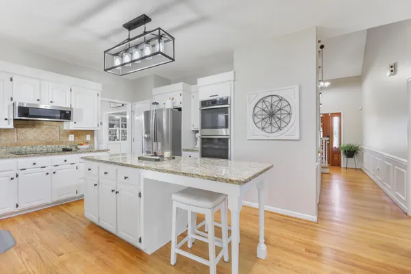 $600,000 | 1109 Hollybrooke Drive, Moncks Corner, SC 29461