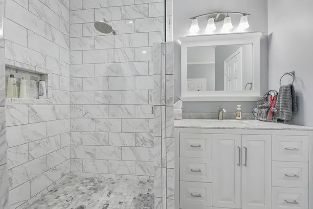 $600,000 | 1109 Hollybrooke Drive, Moncks Corner, SC 29461