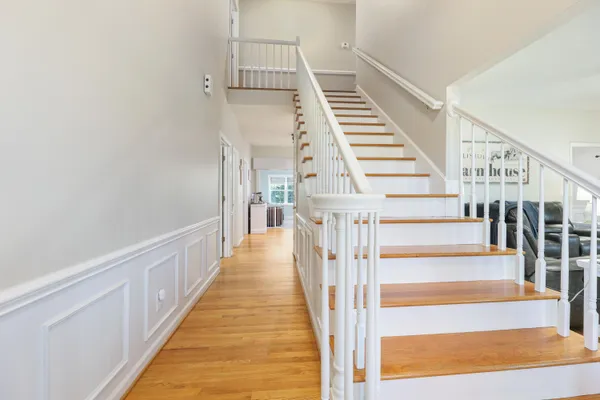 $600,000 | 1109 Hollybrooke Drive, Moncks Corner, SC 29461