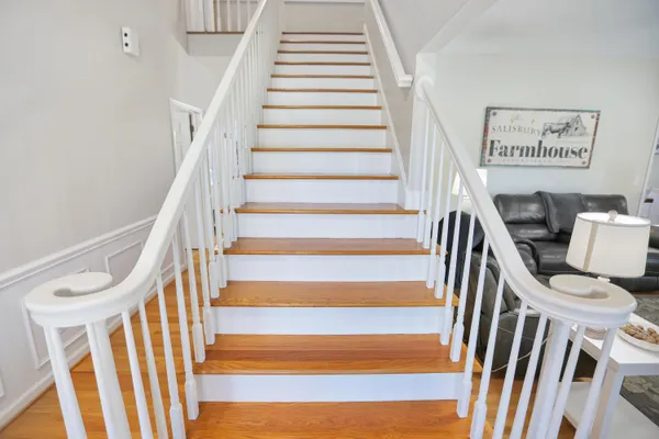 $600,000 | 1109 Hollybrooke Drive, Moncks Corner, SC 29461