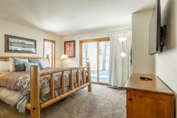 $1,169,000 | 936 Links Way, Unit 936, Mammoth Lakes, CA 93546