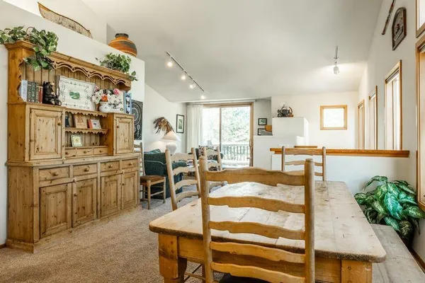 $1,169,000 | 936 Links Way, Unit 936, Mammoth Lakes, CA 93546