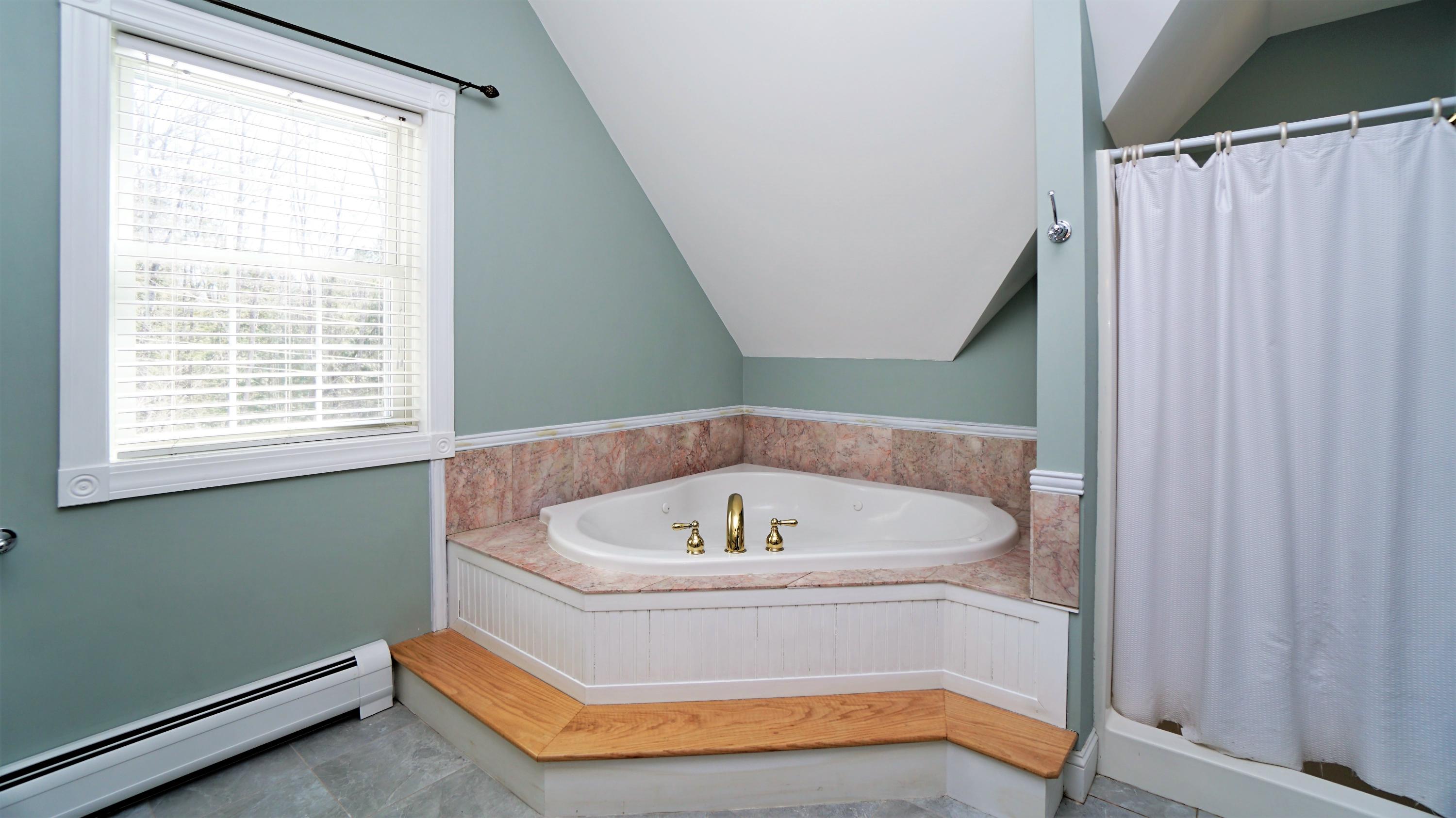61 Sloans Cove Road Raymond, ME 04071 - Photo 30 of 48 DSC06855