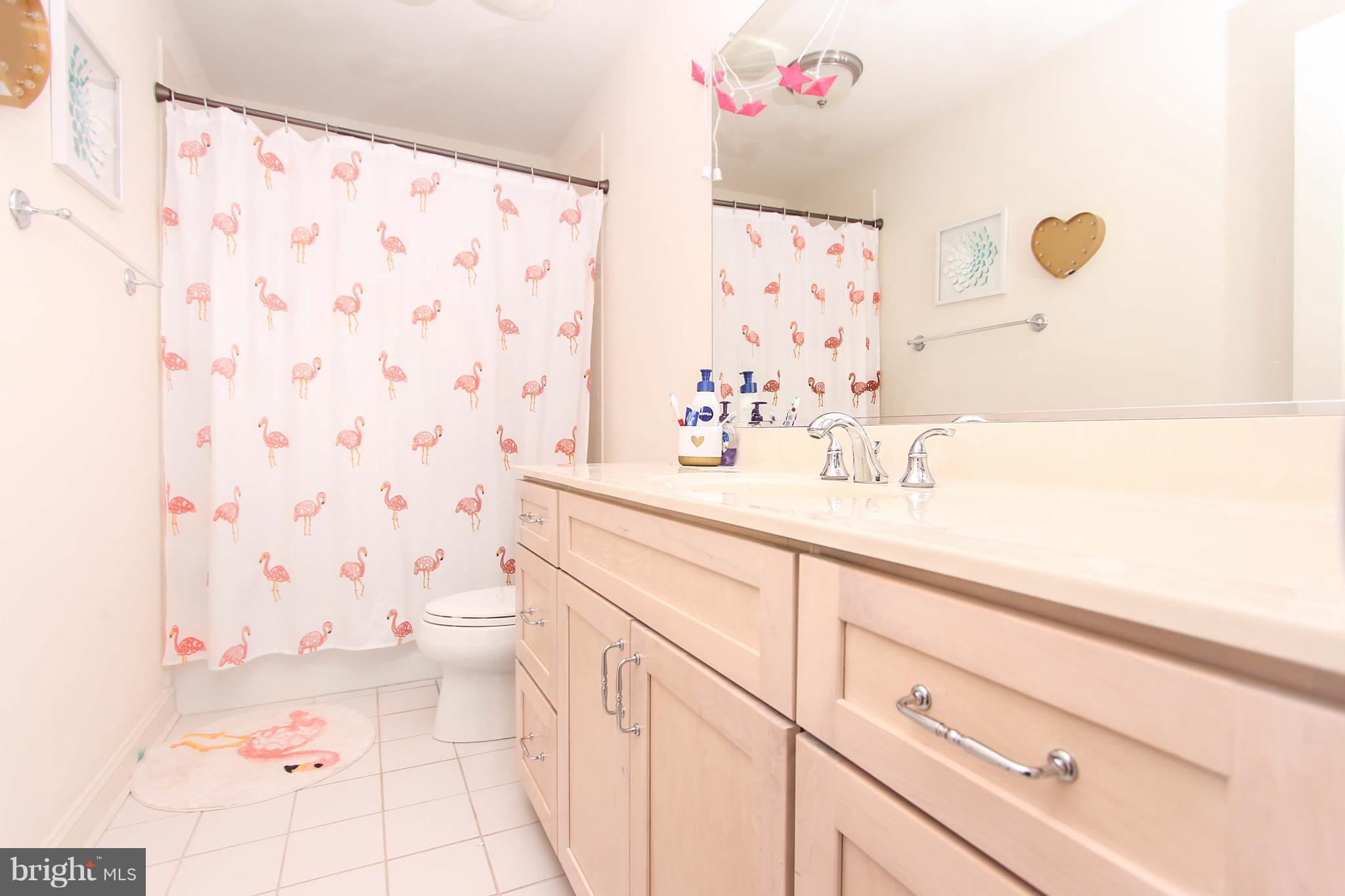 1240 Dockside Circle Baltimore, MD 21224 - Photo 22 of 30 Bath