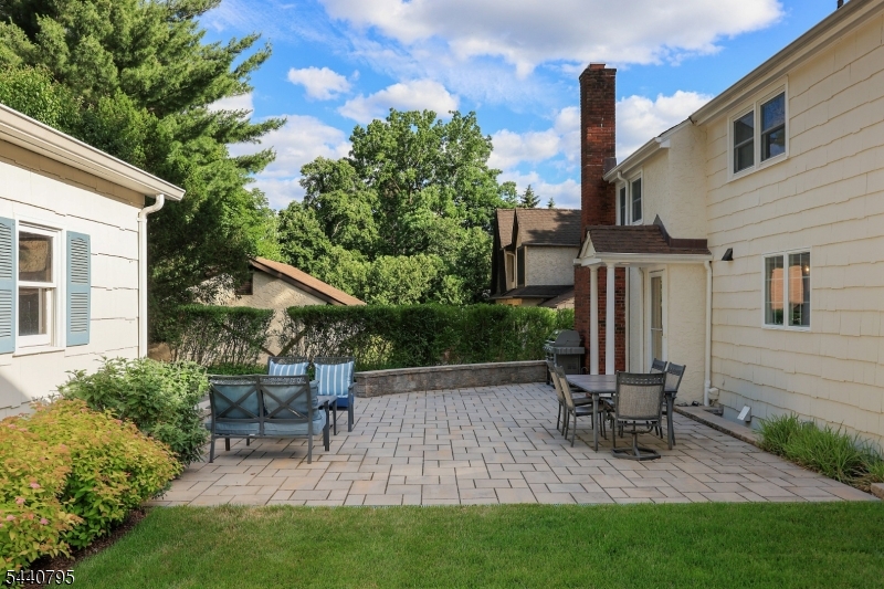 220 Wychwood Road Westfield, NJ 07090 - Photo 35 of 40
