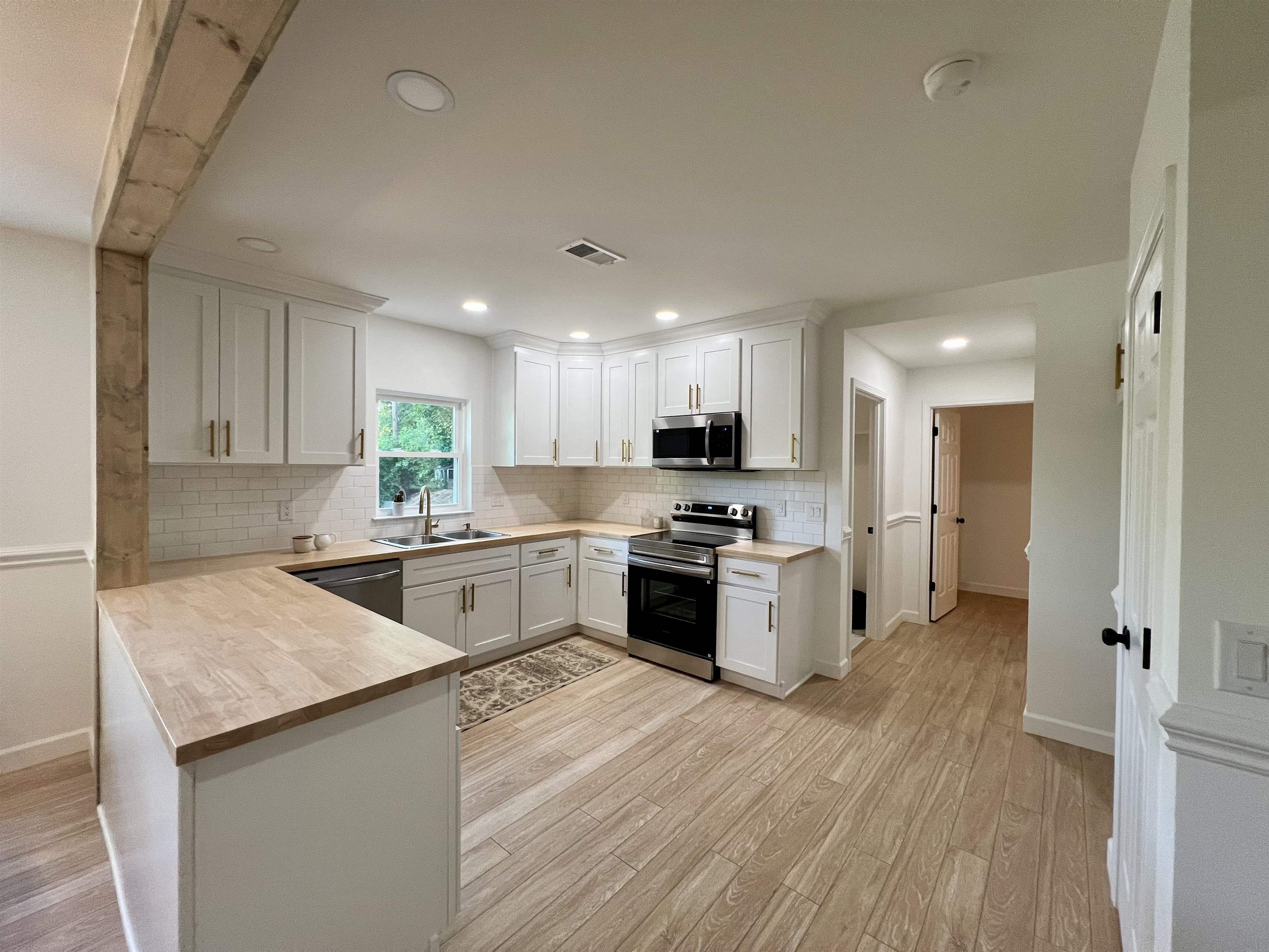 669 Old Whitney Road Spartanburg, SC 29303 - Photo 6 of 18 Gallery Image 6