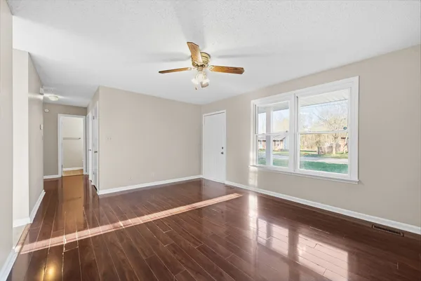 $1,350 | 563 Bridgette Drive, Clarksville, TN 37042