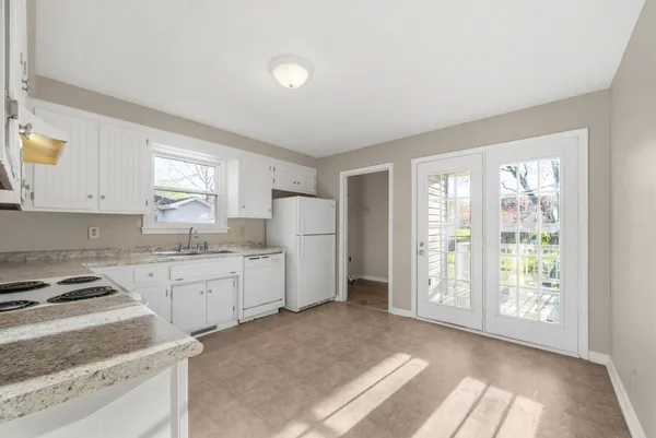 $1,350 | 563 Bridgette Drive, Clarksville, TN 37042