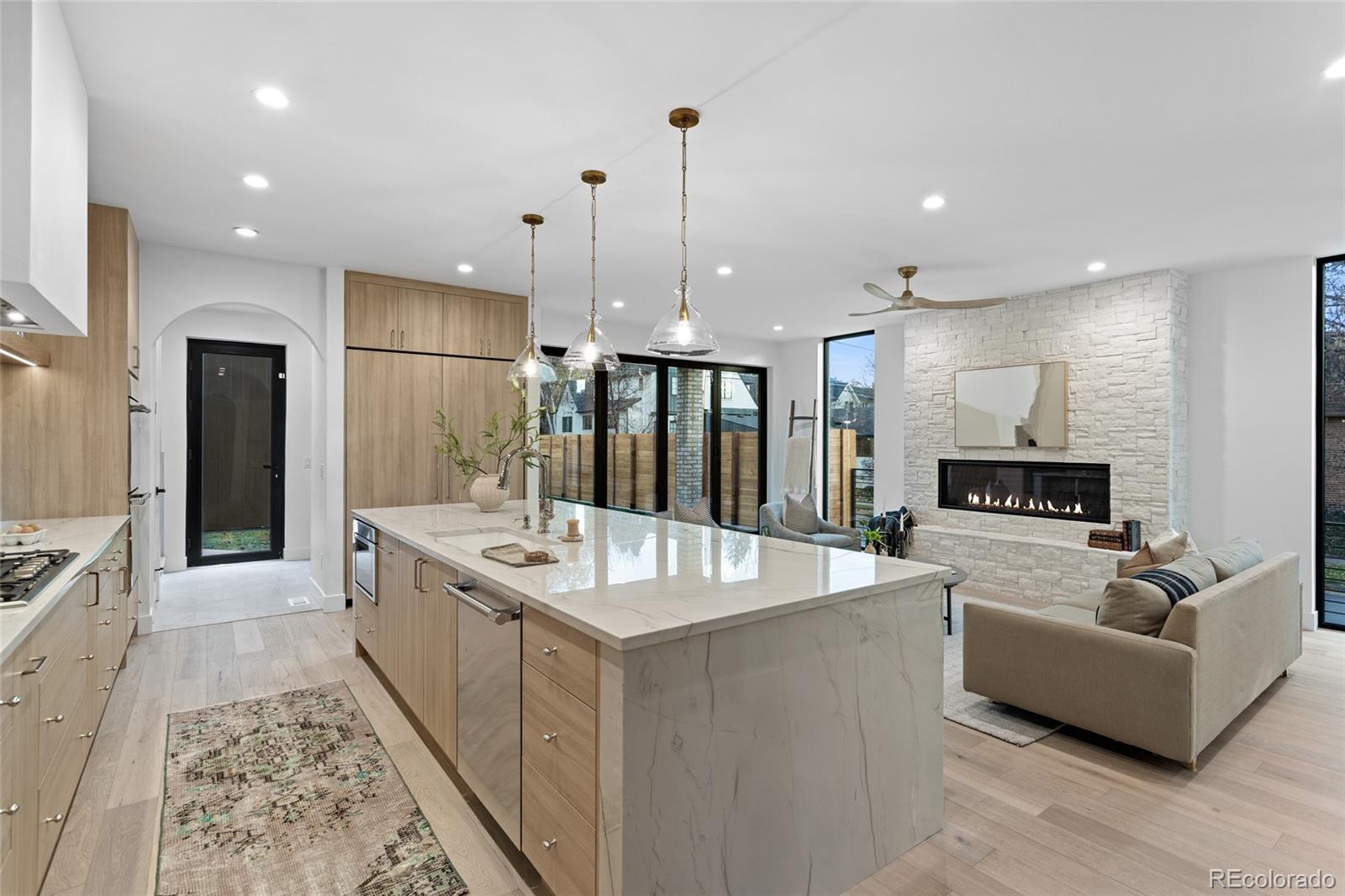 592 South High Street Denver, CO 80209 - Photo 15 of 50