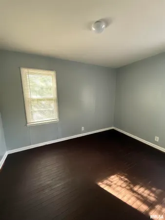 $37,000 | 716 North Albert Street, Macomb, IL 61455