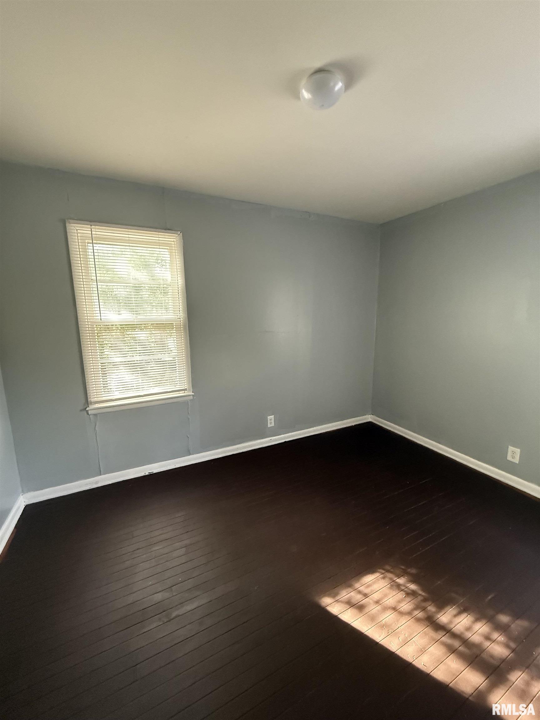 716 North Albert Street Macomb, IL 61455 - Photo 11 of 14