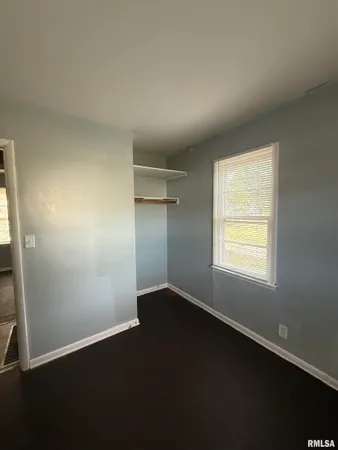 $37,000 | 716 North Albert Street, Macomb, IL 61455