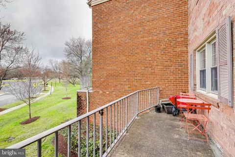 $254,900 | 5946 Westchester Park Drive, College Park, MD 20740