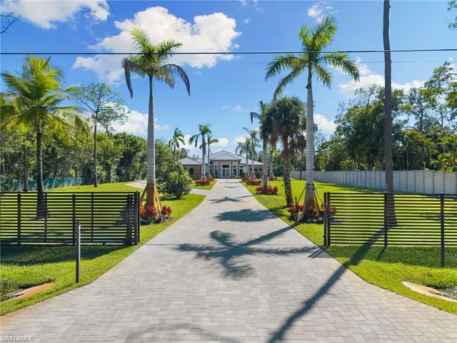 $4,895,000 | 7040 Sable Ridge Lane, Naples, FL 34109