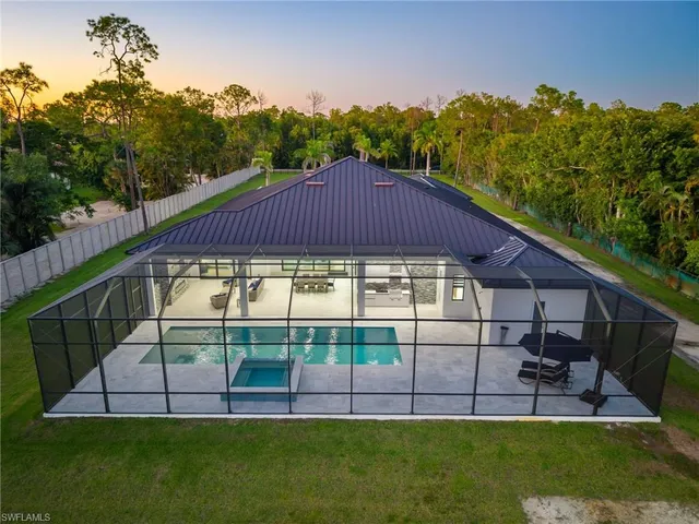 $4,895,000 | 7040 Sable Ridge Lane, Naples, FL 34109