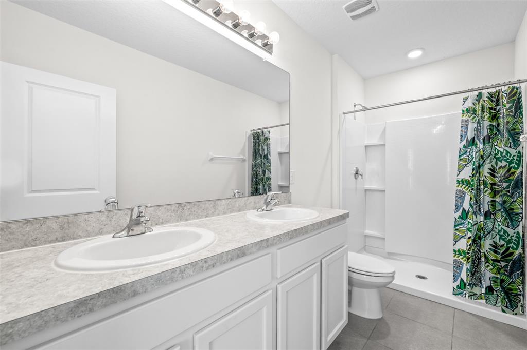 32960 Kaloko Road Wesley Chapel, FL 33543 - Photo 28 of 58 Gallery Image 28