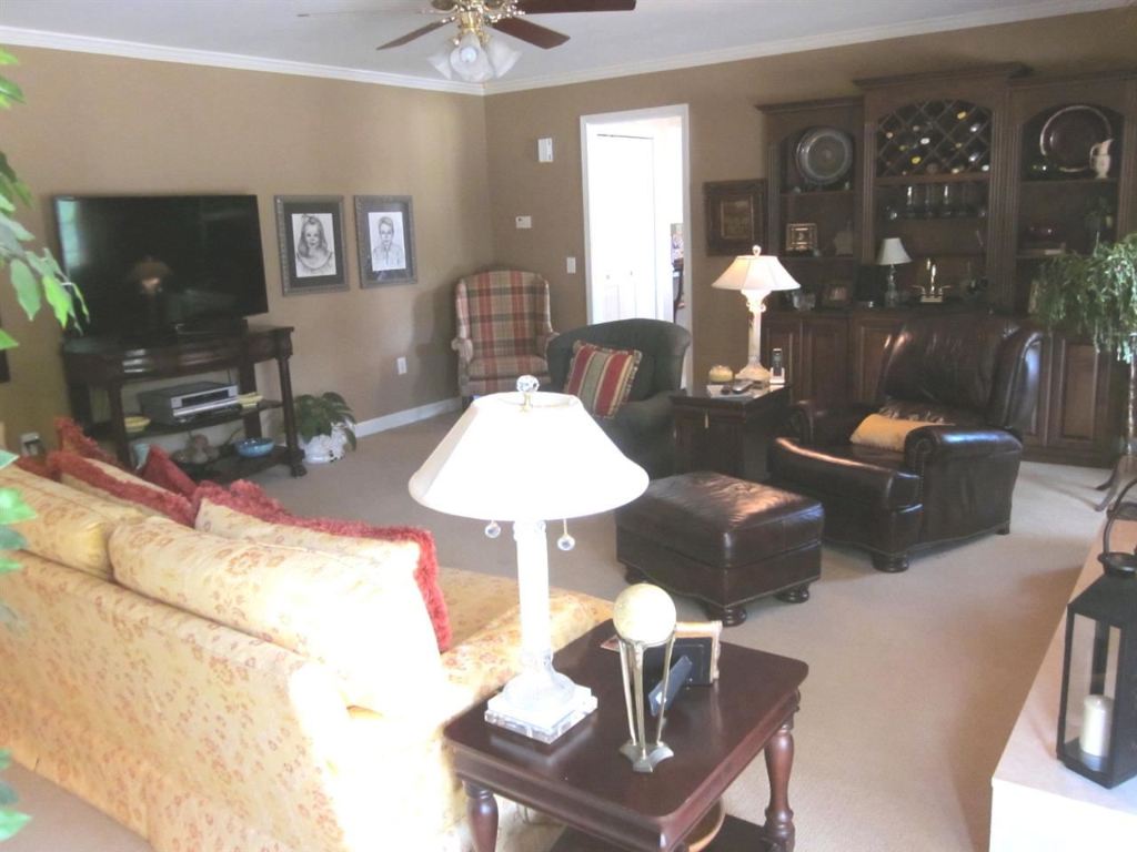 1307 Northampton Road Anderson, SC 29621 - Photo 7 of 31